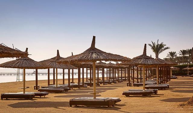 Hotel-Coral-Sea-Holiday-9.jpg