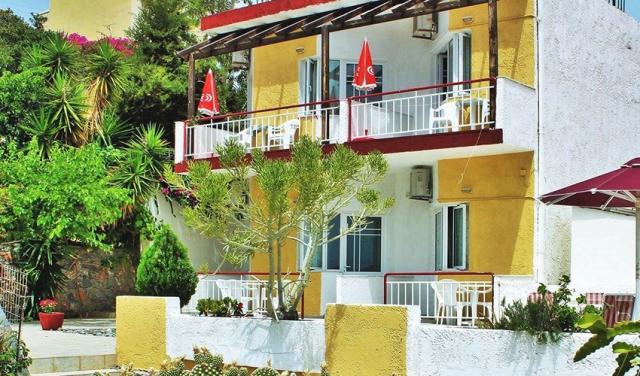 Sarlot-Hotel-14.jpg