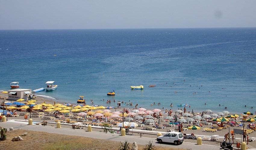 PLÁŽE RHODOS2.jpg
