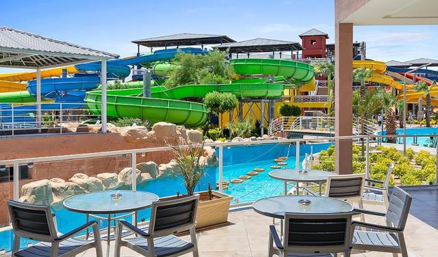 Hotel-Pickalbatros-Water-Valley-Resort-Neverland-6.jpg