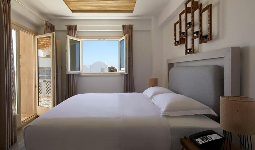 Sea-Breeze-Santorini-Beach-20.jpg