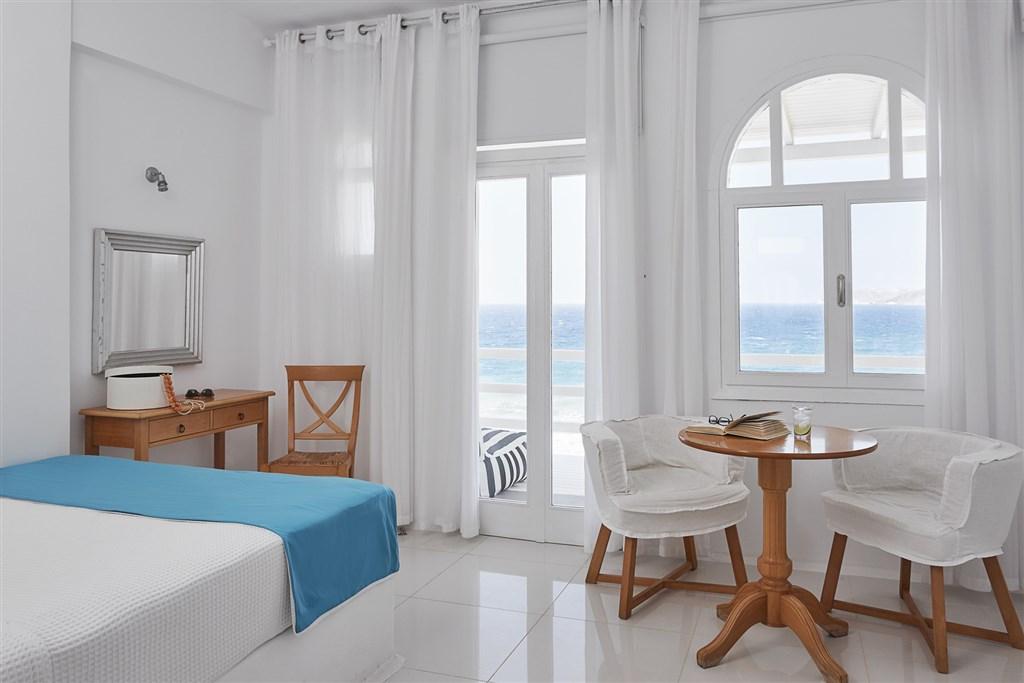 notos-santorini6240.jpg