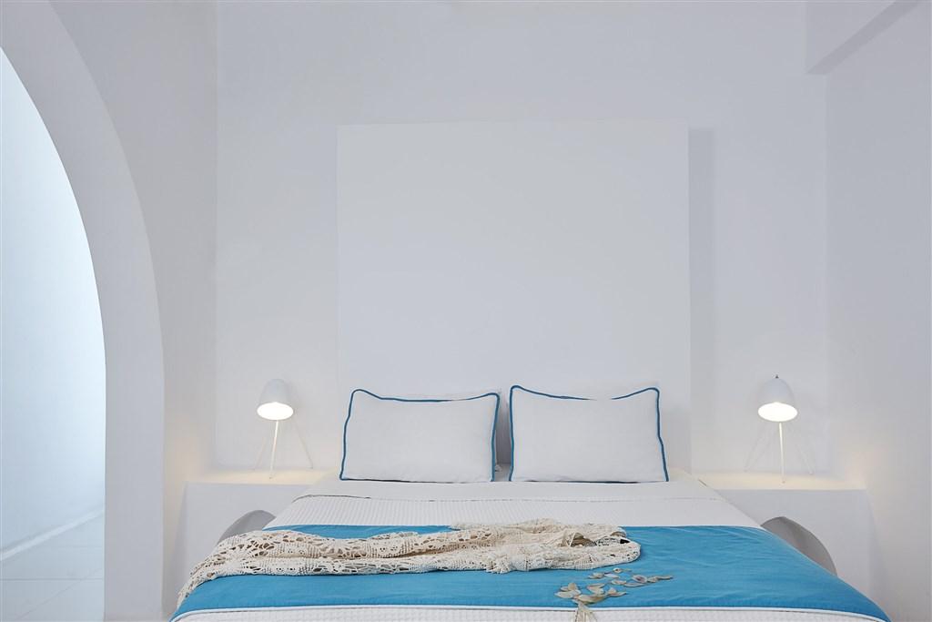 notos-santorini6289-scaled.jpg