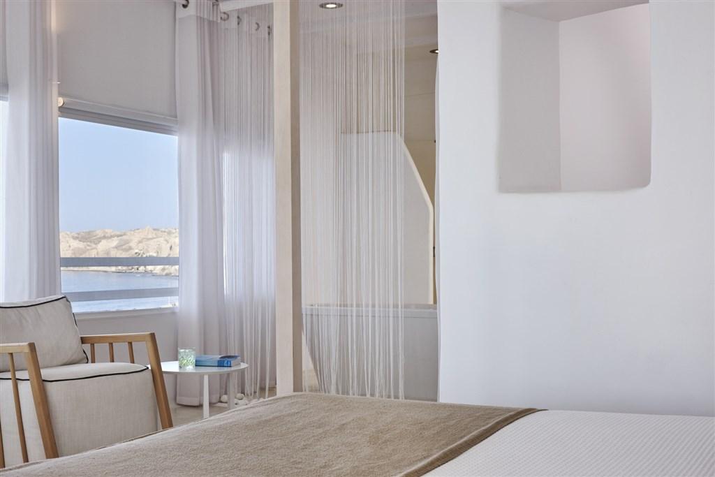 notos-santorini5871.jpg