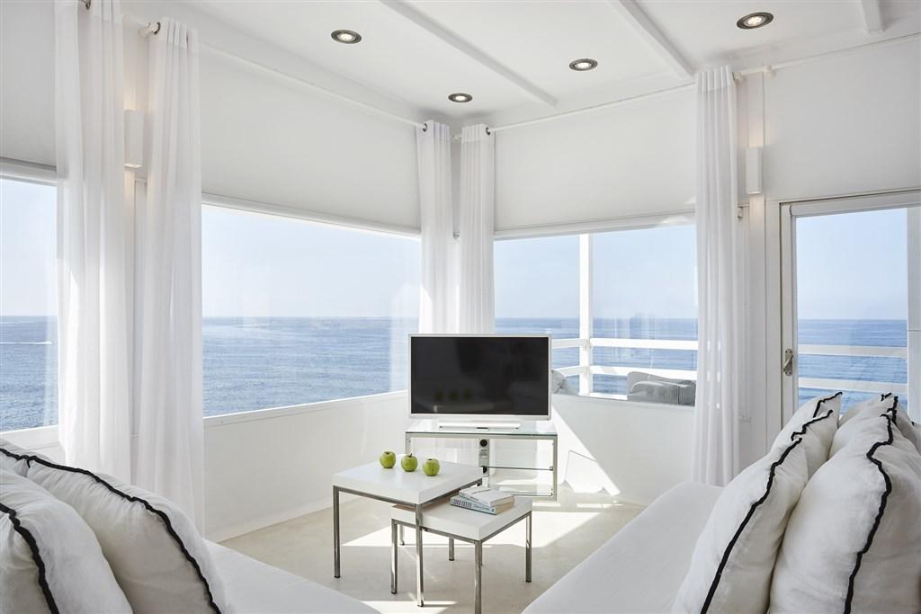 notos-santorini5882.jpg