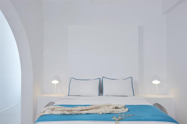 notos-santorini6289-scaled.jpg