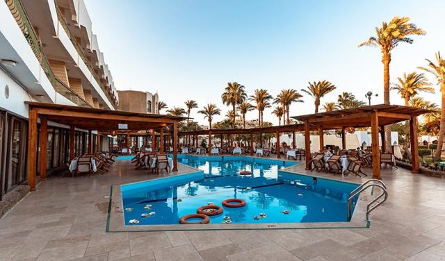 Regina-Resort-2.jpg