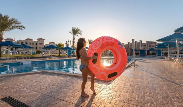 pool4.jpg