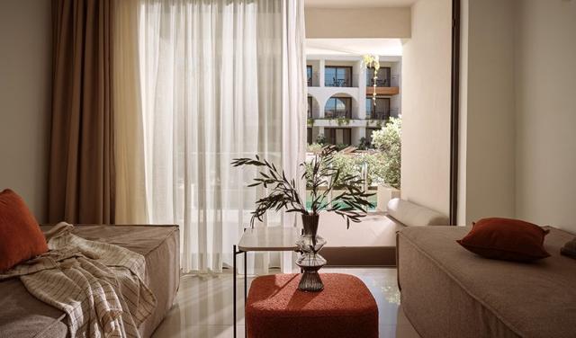 Planos-Deluxe-Hotel-18.jpg