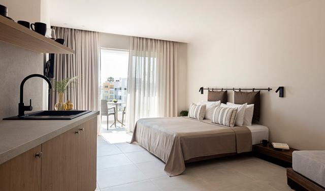 Anastasia-Hotel-29.jpg