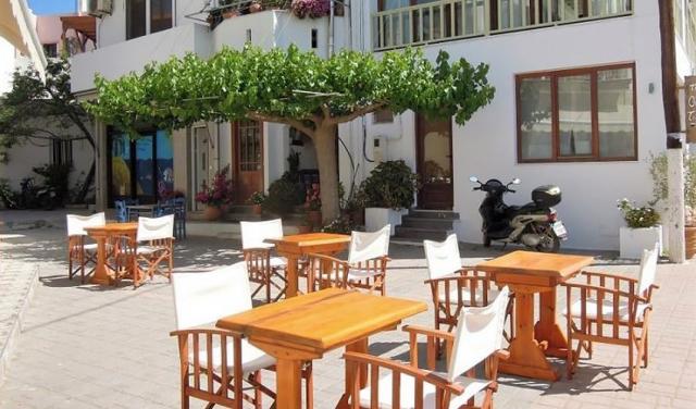 recko-kreta-makrigialos-studia-a-apartmany-theodora-09_1.jpg
