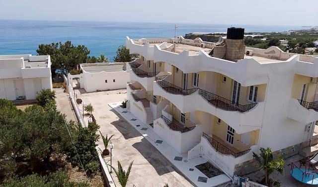 Elenas-Beach-Garden-1.jpg