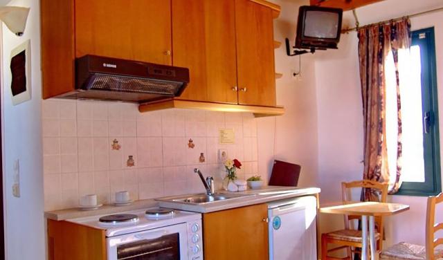 Irida-Apartments-7.jpg
