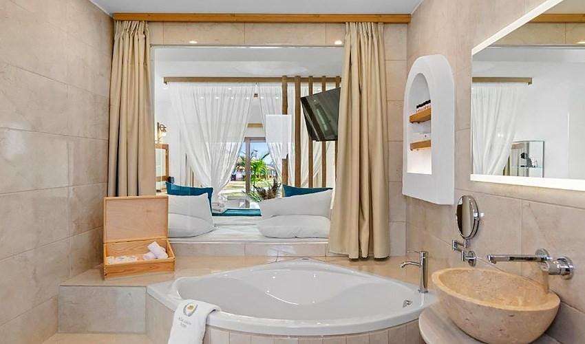Hotel-Alia-Luxury-Suites-22.jpg