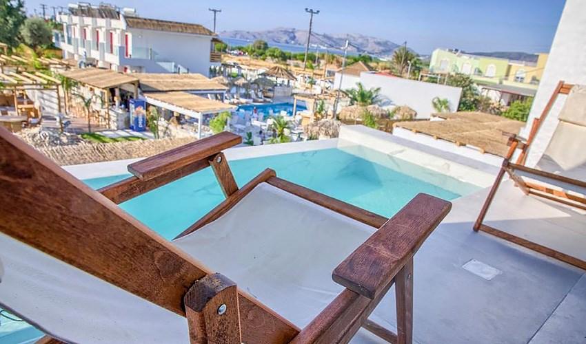 Hotel-Alia-Luxury-Suites-7.jpg