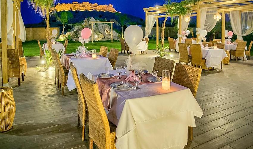 Hotel-Alia-Luxury-Suites-10.jpg