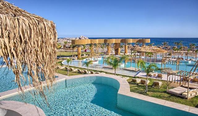 Hotel-Alia-Luxury-Suites-3.jpg