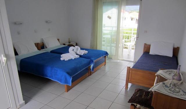 Suzie-Hotel-16.jpg