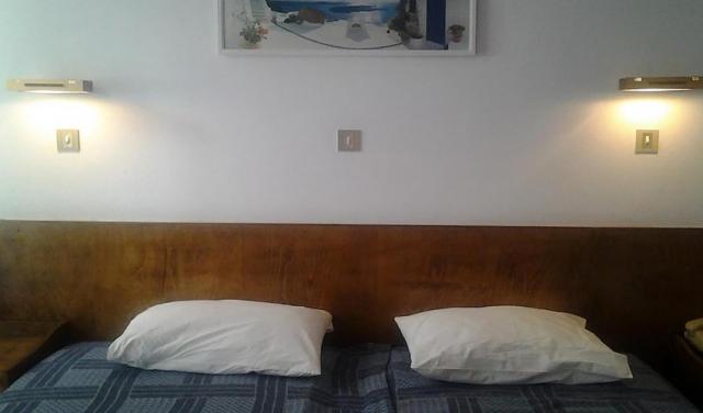 Oasis-Hotel-14.jpg