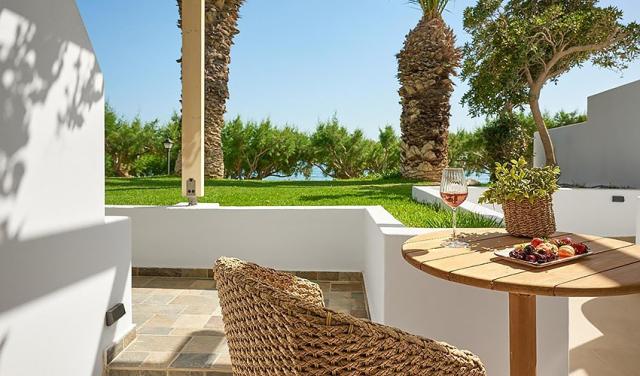 Artemis-Aparthotel-8.jpg
