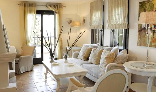 Aegean-Suites-v2-12.jpg