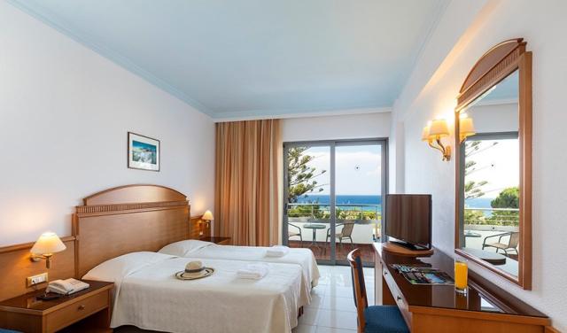 Blue-Horizon-Resort-13.jpg
