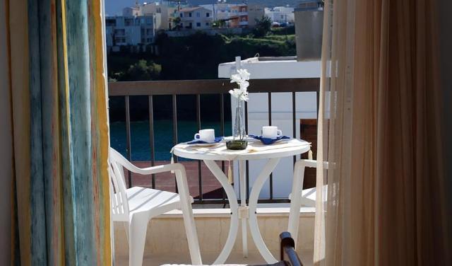 Ikonomakis-Apartments-6.jpg