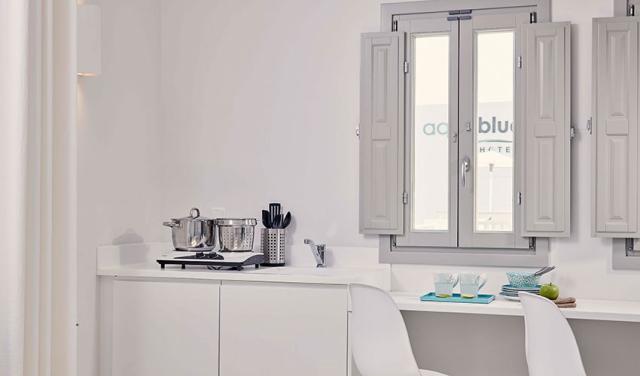 aquablue-07.jpg
