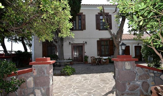 Lelas-Beach-House-91.jpg