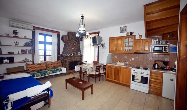 Lelas-Beach-House-101.jpg
