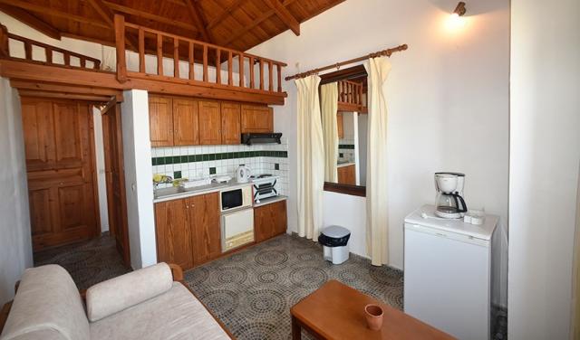 Lelas-Beach-House-191.jpg