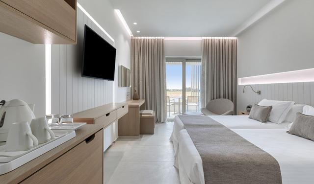 Neptune-Luxury-Resort-Hotel-41.jpg