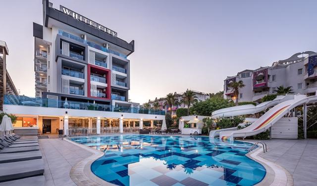 White-City-Beach-Hotel-61.jpg