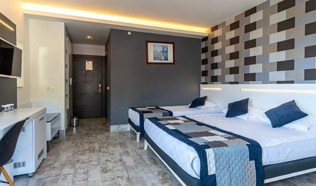 White-City-Beach-Hotel-611.jpg