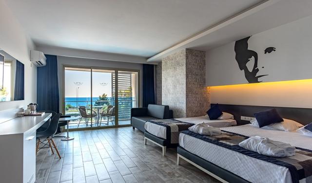 White-City-Beach-Hotel-63.jpg