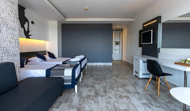 White-City-Beach-Hotel-68.jpg