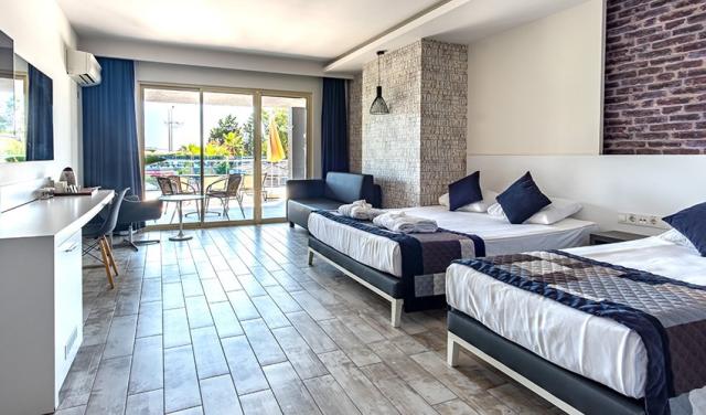 White-City-Beach-Hotel-72.jpg