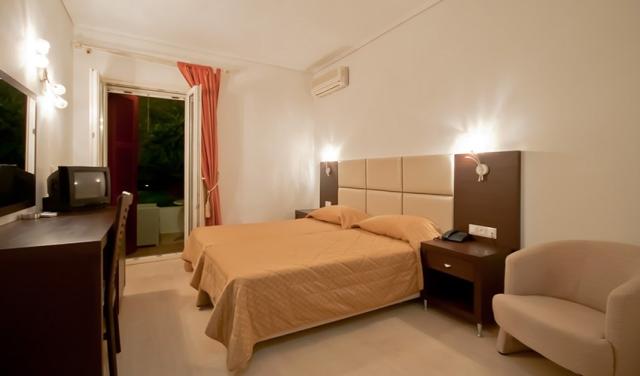 Aeolis-Boutique (10).jpg