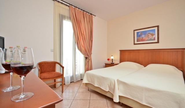 Naxos-Resort-24.jpg