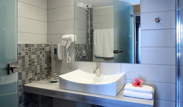 Scorpios-Hotel-20.jpg