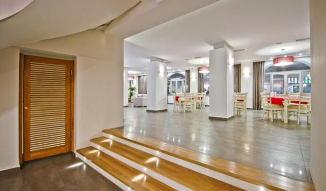Xenia-Hotel-10.jpg