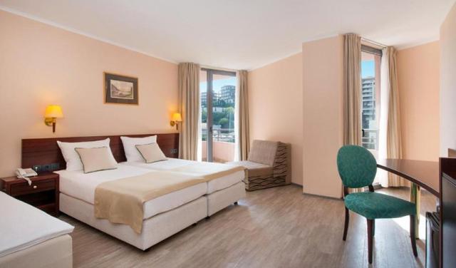 Hotel-Iberostar-Bellevue-25.jpg