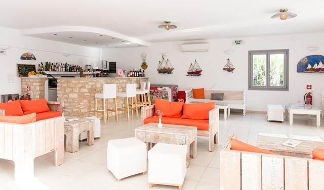 Paros-Bay-Hotel-6.jpg