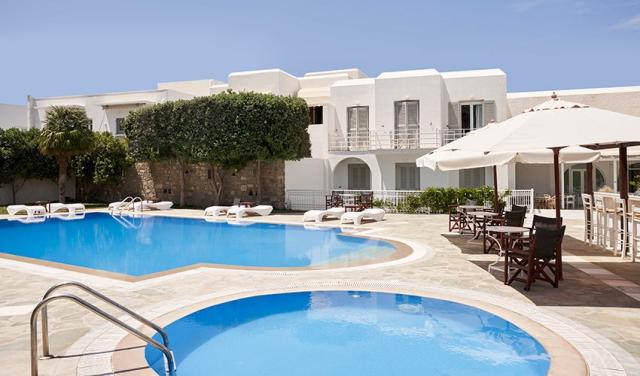 Polos-Hotel-3.jpg