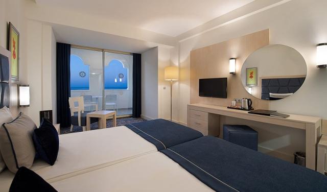 Sentido-Kamelya-Fulya--2025-10.jpg