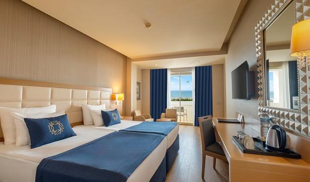 Sentido-Kamelya-Fulya--2025-19.jpg
