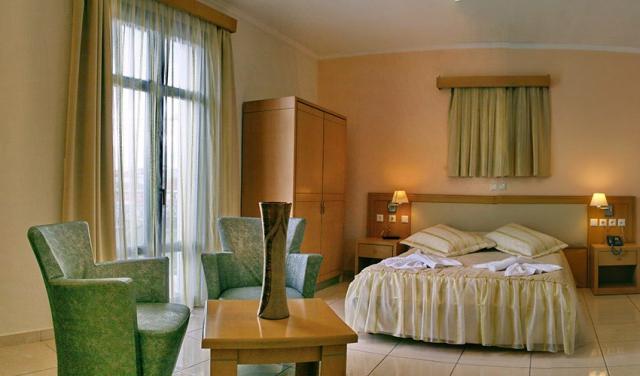 Hotel-Theofilos-Superiorl-37.jpg