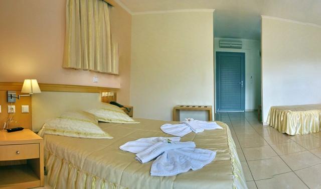 Hotel-Theofilos-Superiorl-38.jpg