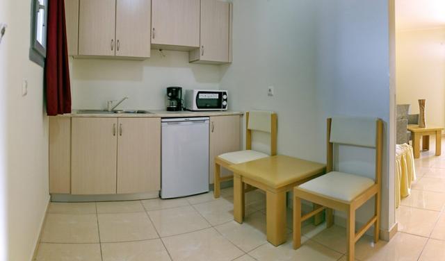 Hotel-Theofilos-Superiorl-39.jpg