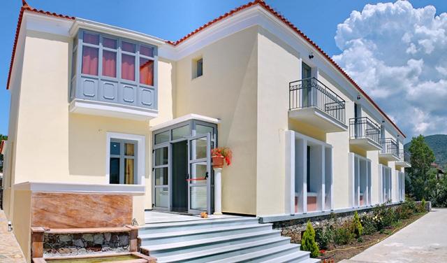 Hotel-Theofilos-Superiorl-10.jpg